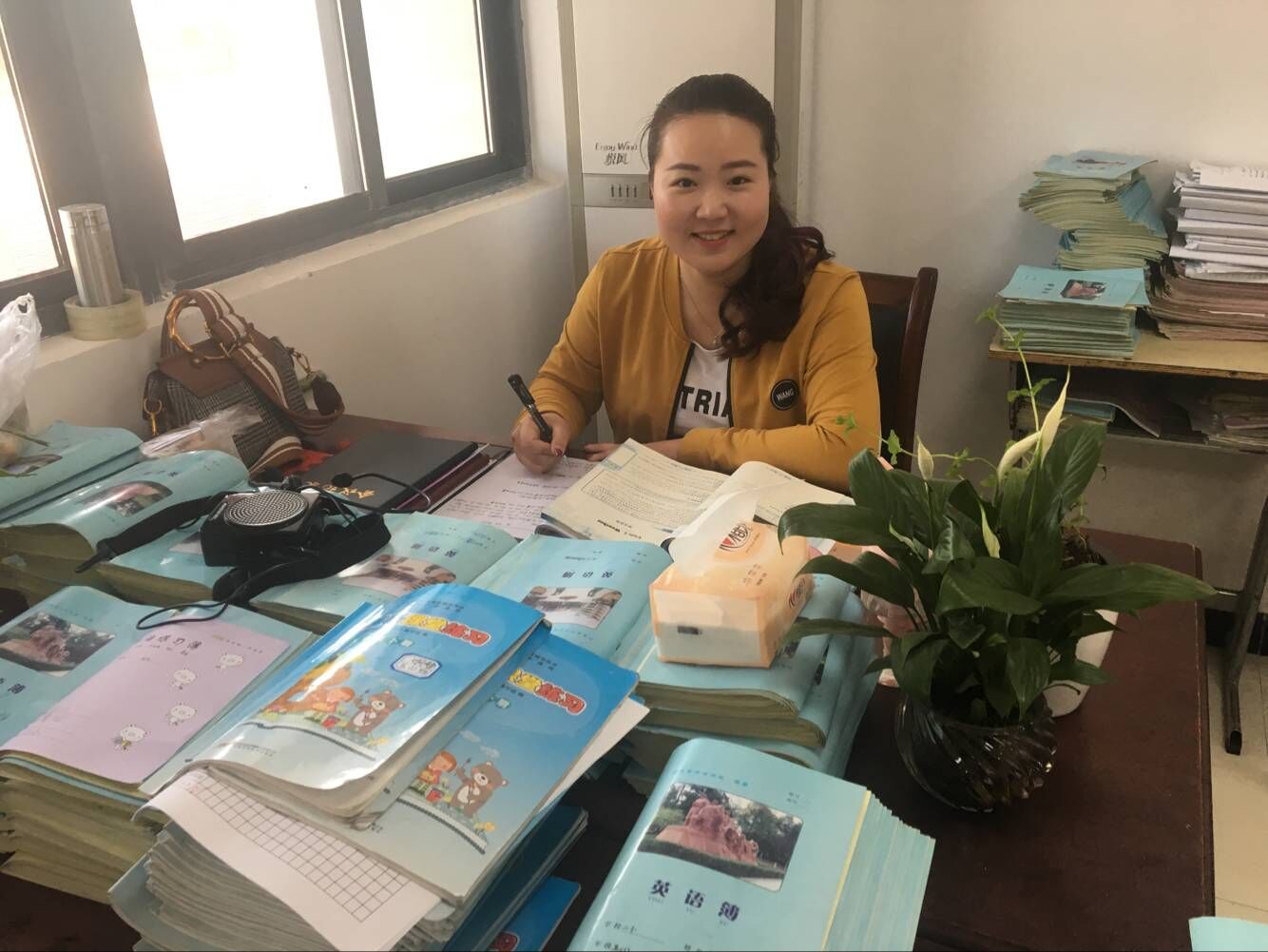 敬业奉献:张雅琦