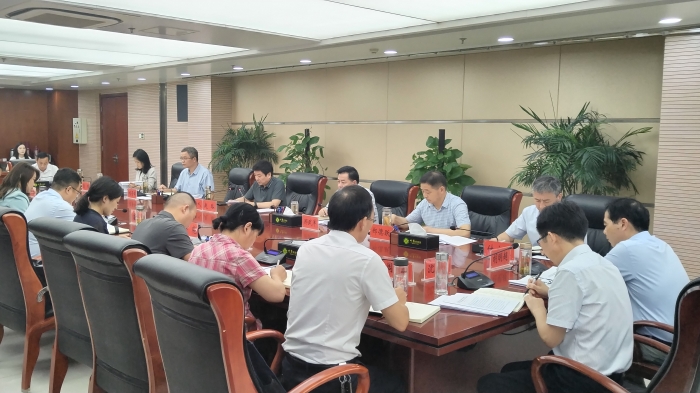 赵珞主持召开区委主题教育领导小组第一次会议