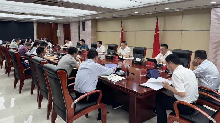 二届区委146次常委会会议和区委理论学习中心组2025年度第十次集体学习会召开